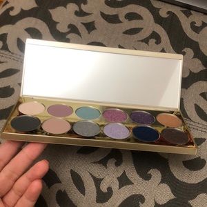 Stila eyeshadow palette